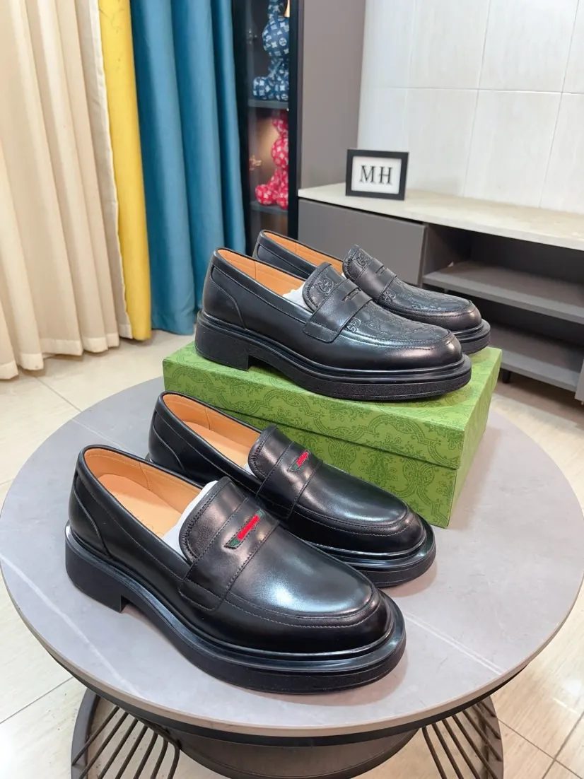 Men's shoes 💰500🌹🌹【GUCCI】The most popular classic Gucci leather shoes. Synchronized with the official website, the upper is made of Italian first-layer cowhide ➕cowhide lining, with unique brand and unique craftsmanship. Highlighting the hot style of the new year. Stop hesitating, stop wandering, get it now. Number: 38--44